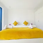 Elegant 3br Retreat With Terraces&parking *