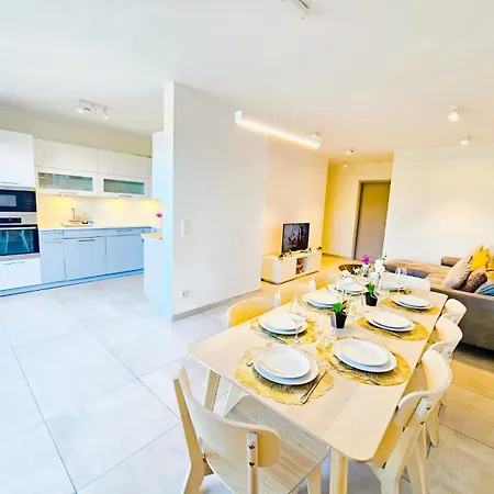 Elegant 3br Retreat With Terraces&parking Apartment Luxembourg