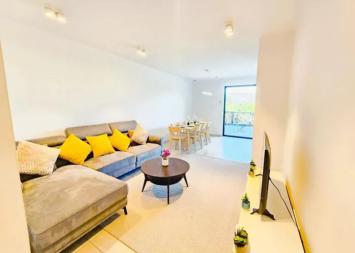 Apartament Elegant 3br Retreat With Terraces&parking *